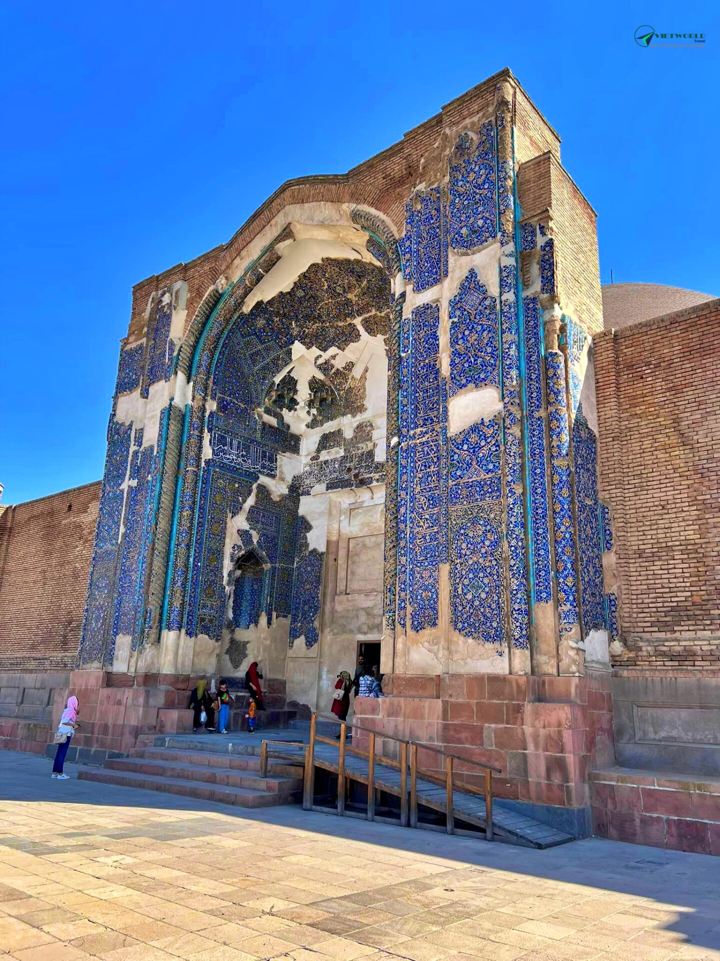 Du lịch Iran thăm Nhà thờ Xanh (Blue Mosque - Masjed-e Kabud)