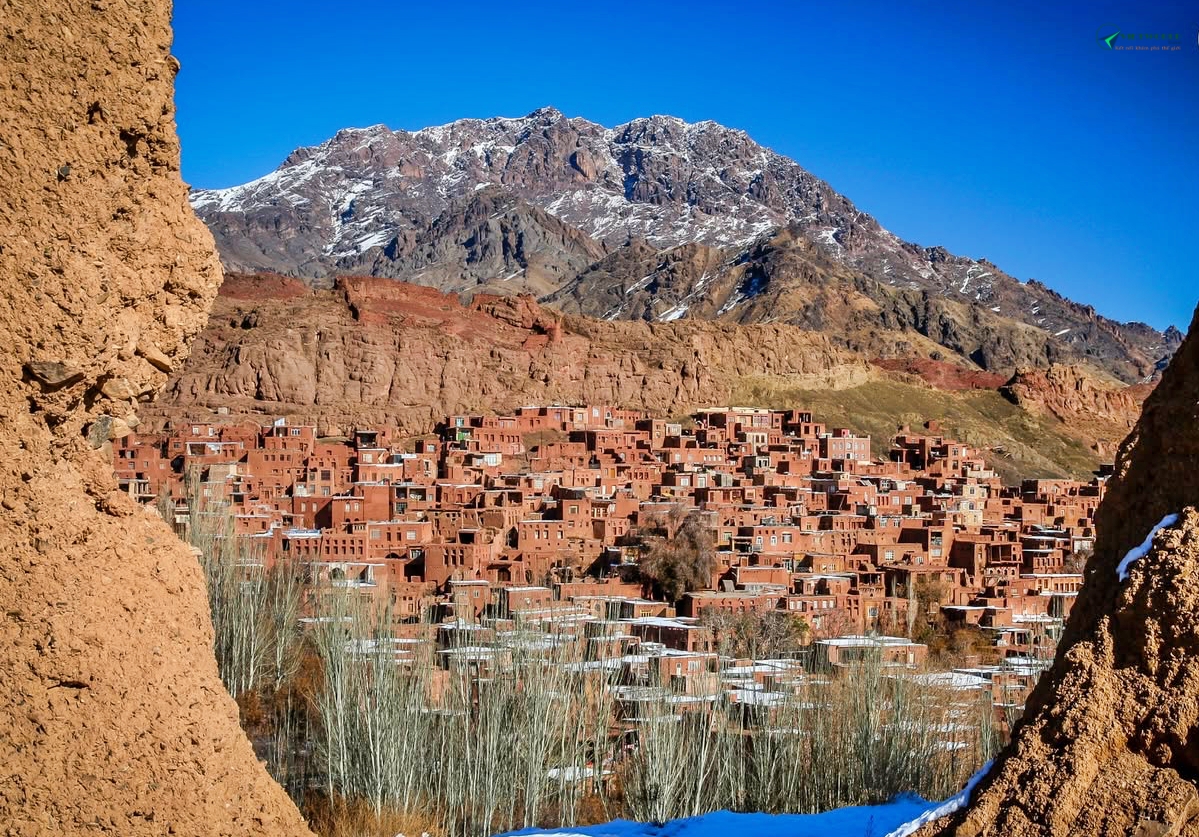 Du lịch Iran thăm Làng cổ Abyaneh Kashan Iran