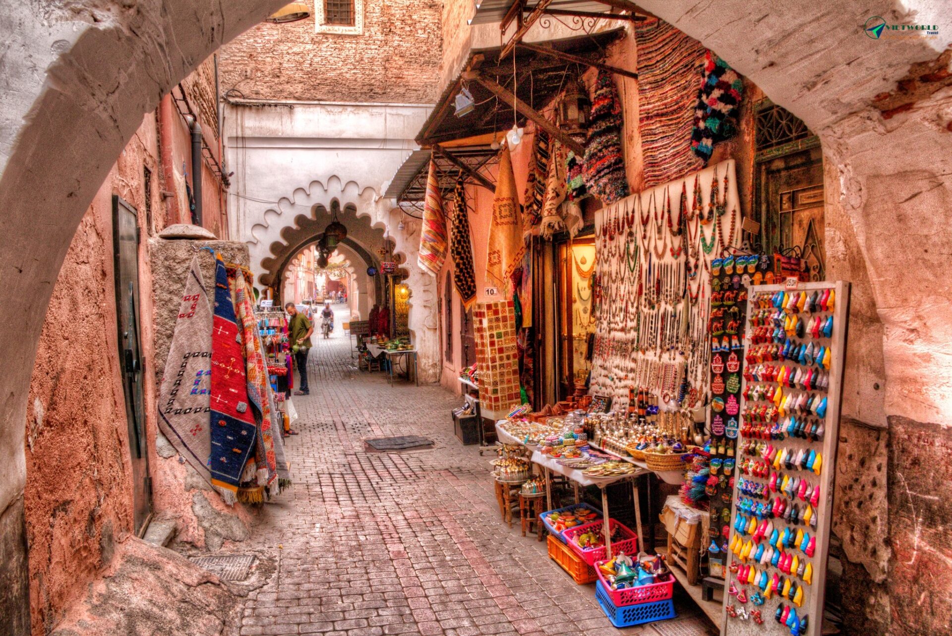 Du lịch Maroc thăm phố cổ Medina Marrakech