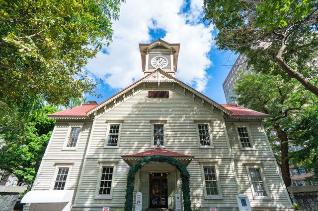 8 Điểm tham quan không thể bỏ lỡ khi đi tour du lịch Hokkaido 8 Tháp đồng hồ Sapporo